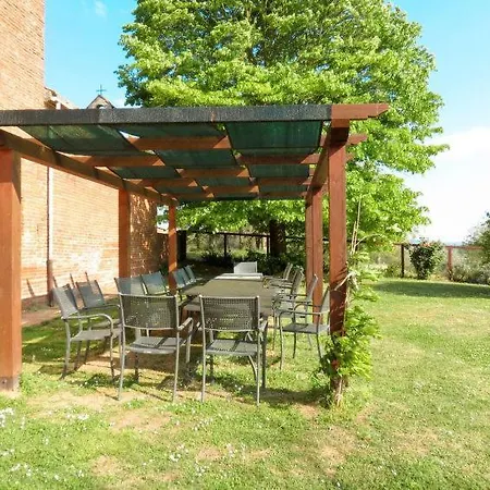 Casa vacanze Vaiano Sleeps 18 Pool Air Con Wifi Vaiano (Lazio)